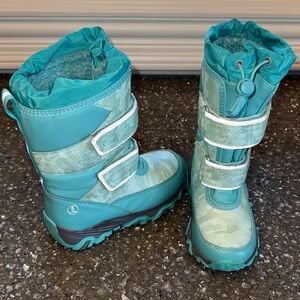 LANDS’ END Kids Frost Insulated Waterproof Snow Boots. SIZE 10. LIKE NEW.